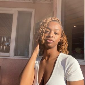 Meet your Posher, Star